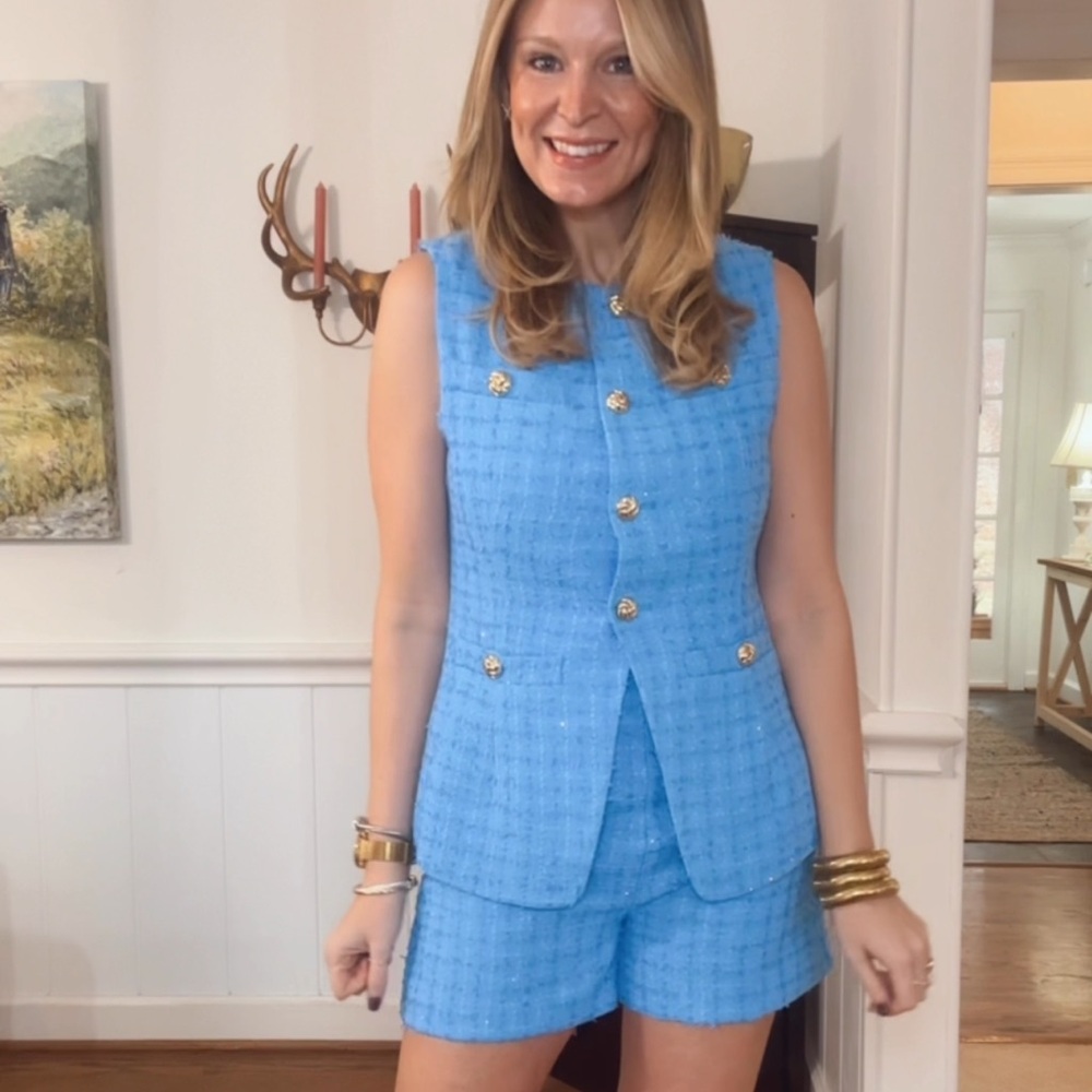 Vici Blue Sleeveless Tweed Top